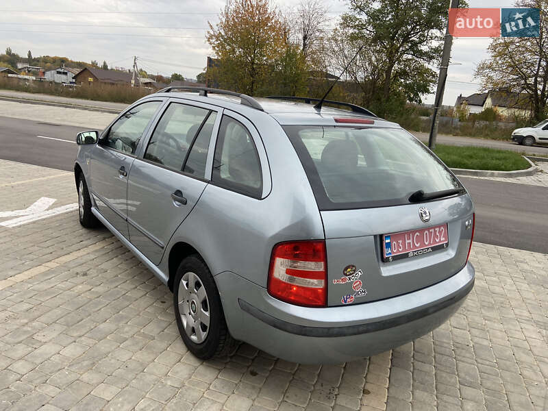 Универсал Skoda Fabia 2005 в Виннице