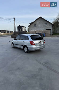 Универсал Skoda Fabia 2010 в 