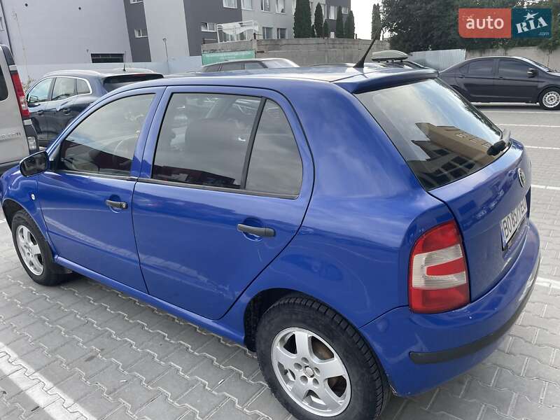 Хэтчбек Skoda Fabia 2004 в Тернополе