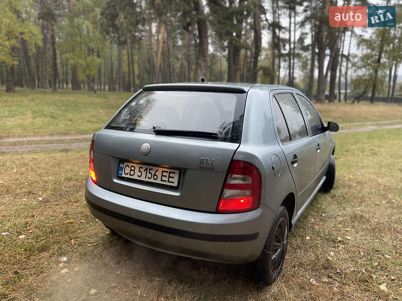 Хетчбек Skoda Fabia 2004 в Чернігові