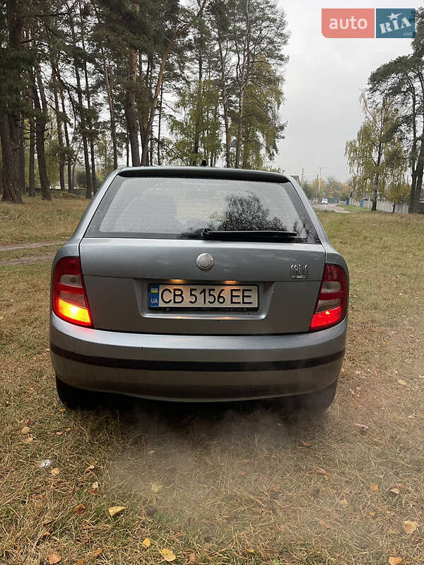 Хетчбек Skoda Fabia 2004 в Чернігові