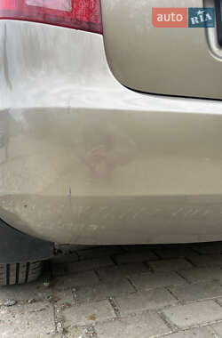 Хэтчбек Skoda Fabia 2009 в  фото 6 Хэтчбек Skoda Fabia 2009 в