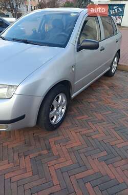 Хэтчбек Skoda Fabia 2001 в  фото 7 Хэтчбек Skoda Fabia 2001 в