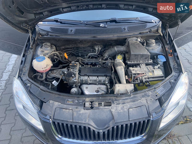 Хэтчбек Skoda Fabia 2009 в Ужгороде
