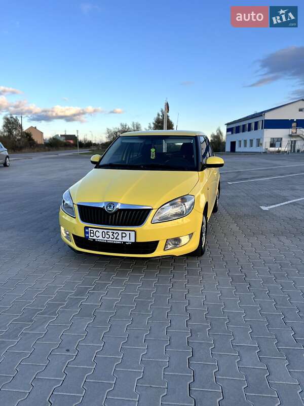 Хэтчбек Skoda Fabia 2012 в Львове фото 2 Хэтчбек Skoda Fabia 2012 в Львове