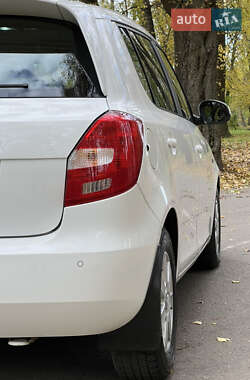 Хэтчбек Skoda Fabia 2013 в 