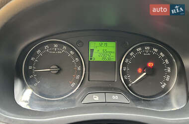 Хэтчбек Skoda Fabia 2013 в 