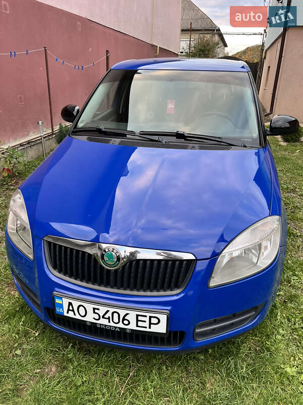 Хэтчбек Skoda Fabia 2009 в Мукачево