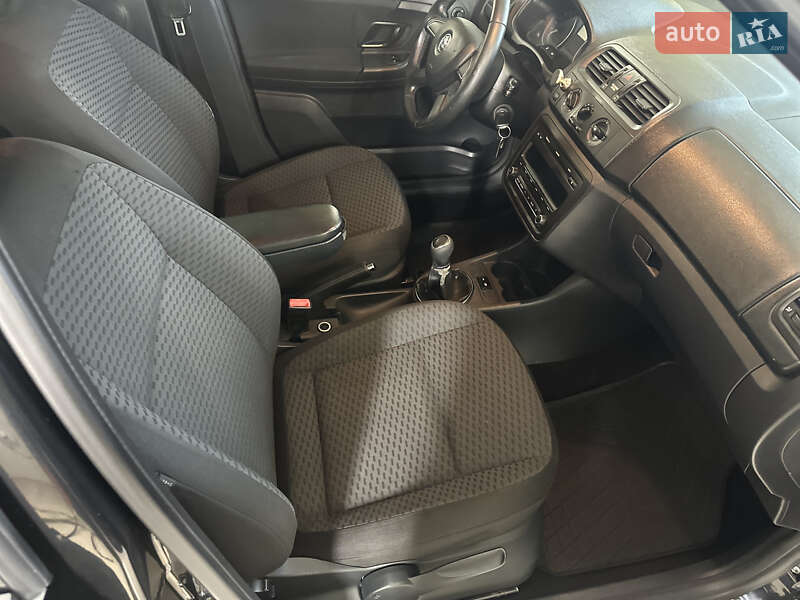 Універсал Skoda Fabia 2013 в Житомирі