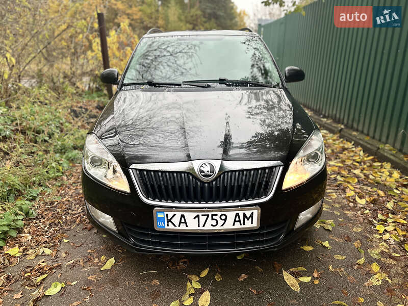 Універсал Skoda Fabia 2013 в Житомирі