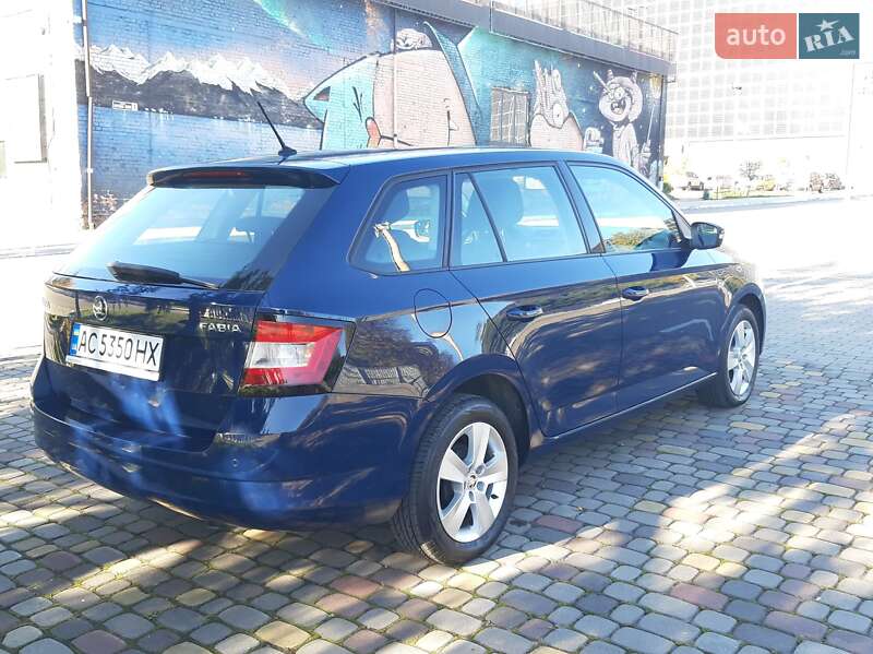 Универсал Skoda Fabia 2018 в Луцке