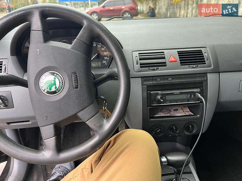 Хетчбек Skoda Fabia 2001 в Кам'янському фото 5 Хетчбек Skoda Fabia 2001 в Кам'янському