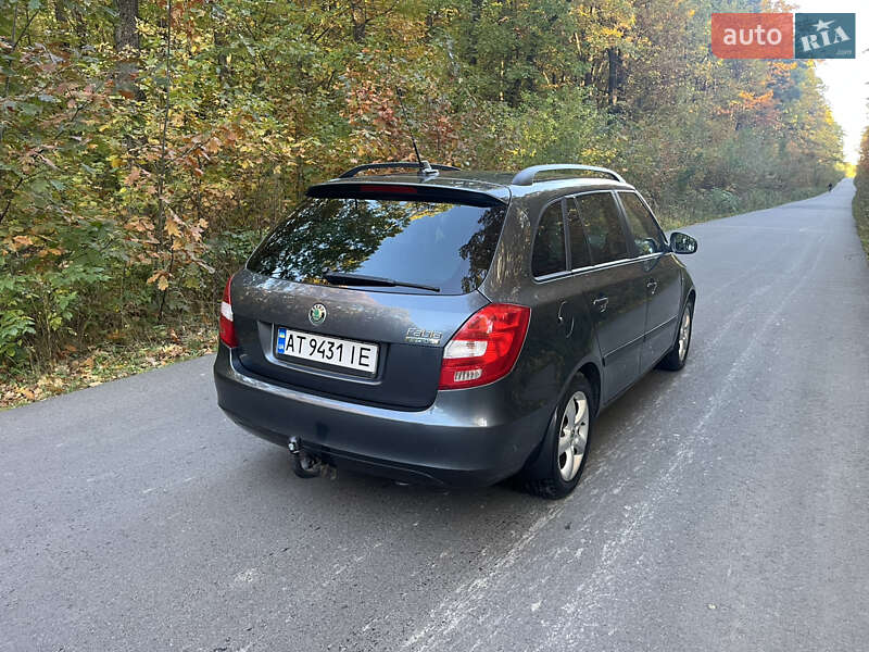 Универсал Skoda Fabia 2010 в Калуше