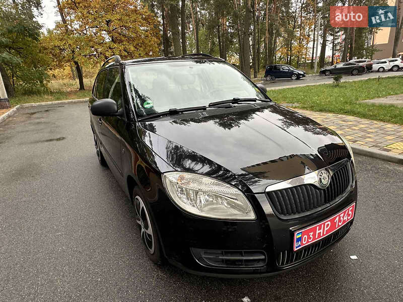 Універсал Skoda Fabia 2009 в Чернігові фото 3 Універсал Skoda Fabia 2009 в Чернігові