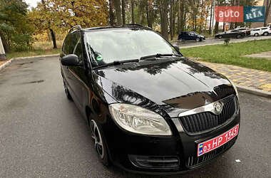 Универсал Skoda Fabia 2009 в 