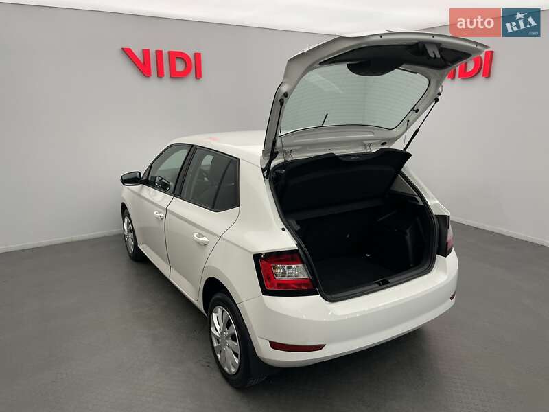 Хэтчбек Skoda Fabia 2018 в Киеве