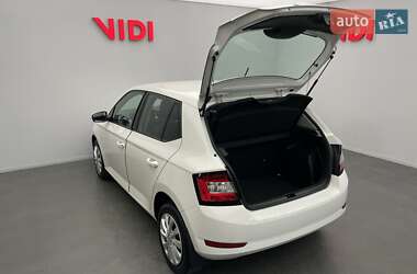 Хэтчбек Skoda Fabia 2018 в 