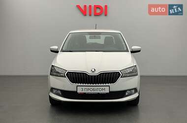 Хэтчбек Skoda Fabia 2018 в 