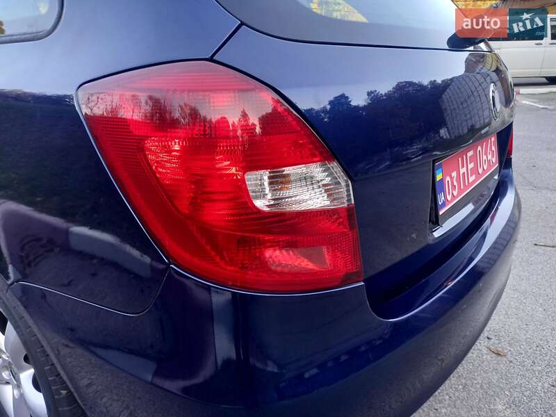 Універсал Skoda Fabia 2009 в Львові