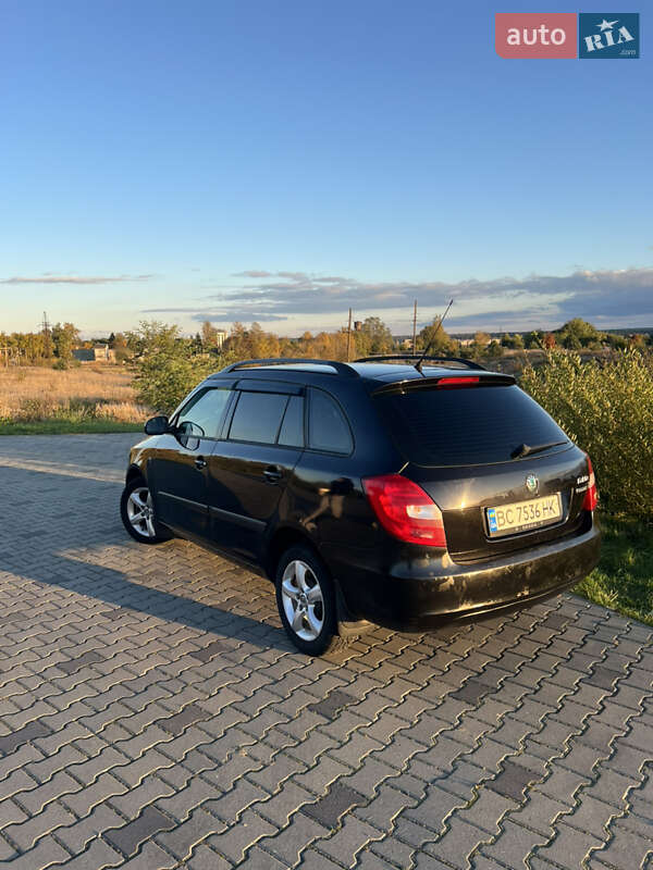 Универсал Skoda Fabia 2011 в Яворове фото 4 Универсал Skoda Fabia 2011 в Яворове