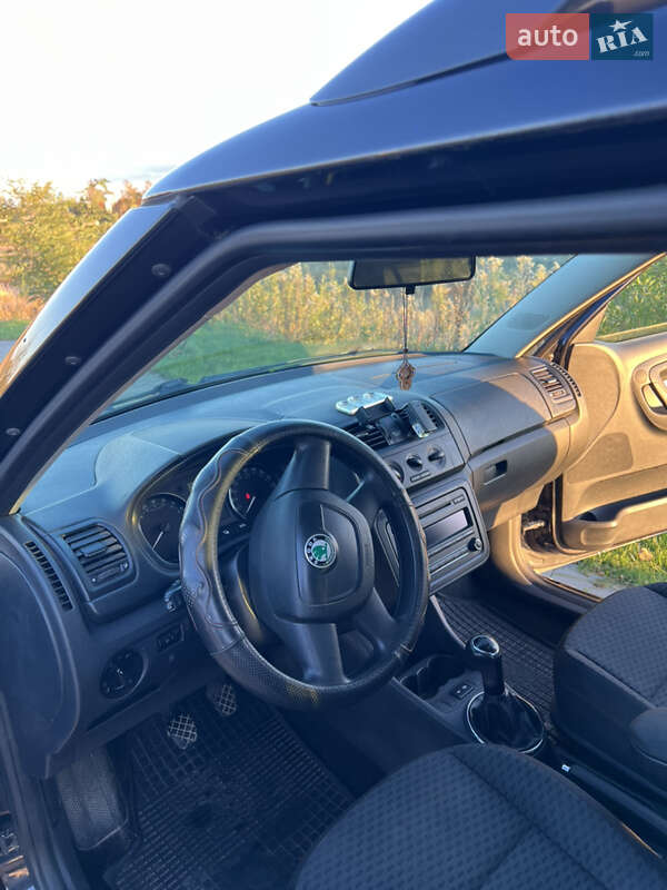 Универсал Skoda Fabia 2011 в Яворове фото 9 Универсал Skoda Fabia 2011 в Яворове