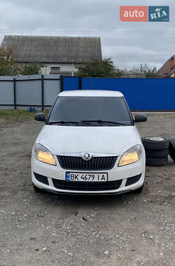 Универсал Skoda Fabia 2014 в Софиевской Борщаговке