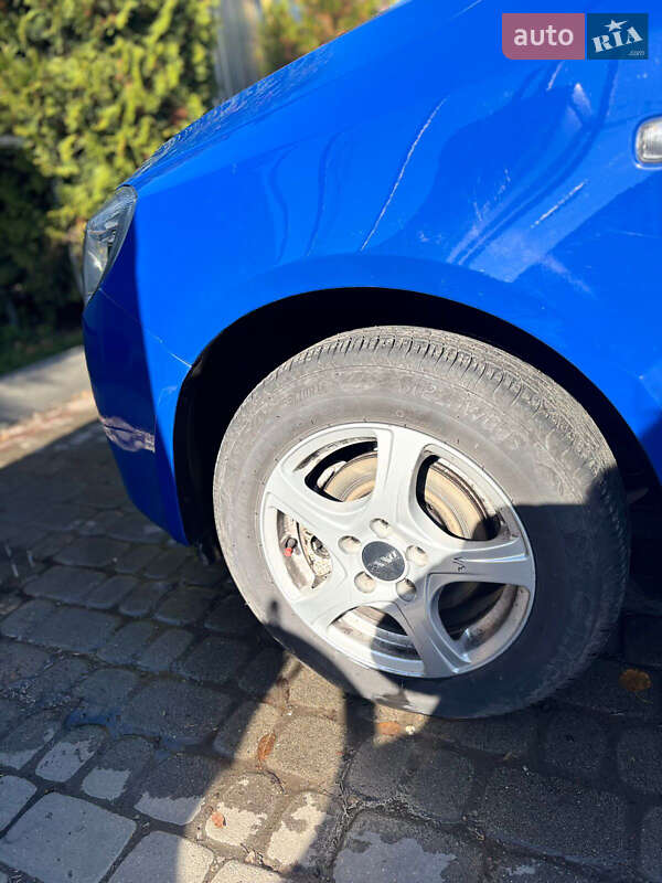Хэтчбек Skoda Fabia 2009 в Ивано-Франковске фото 5 Хэтчбек Skoda Fabia 2009 в Ивано-Франковске
