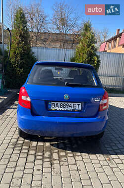 Хетчбек Skoda Fabia 2009 в 