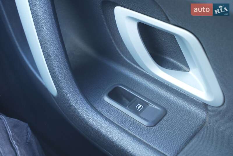 Хэтчбек Skoda Fabia 2007 в Одессе