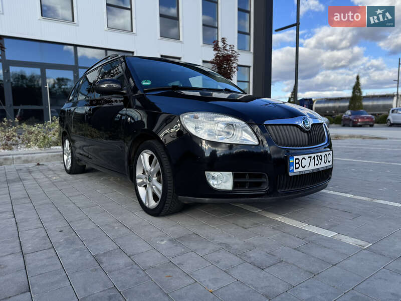Универсал Skoda Fabia 2008 в Городке