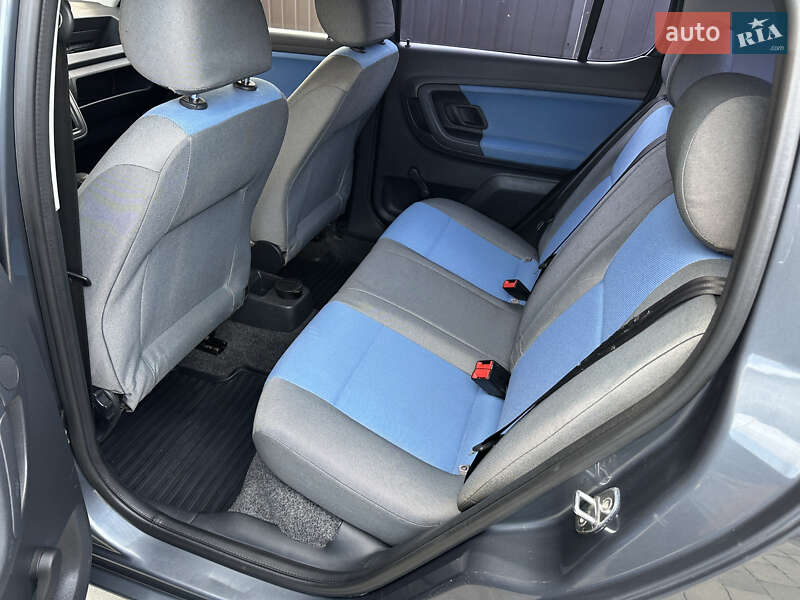 Хэтчбек Skoda Fabia 2007 в Ивано-Франковске фото 20 Хэтчбек Skoda Fabia 2007 в Ивано-Франковске