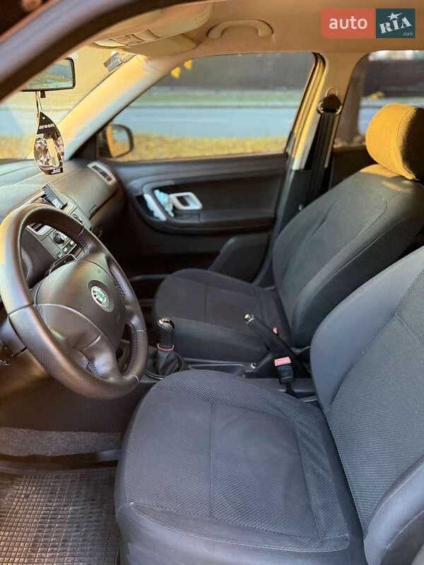 Универсал Skoda Fabia 2008 в Полтаве