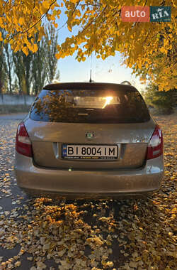 Универсал Skoda Fabia 2008 в Полтаве