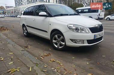 Универсал Skoda Fabia 2011 в Хмельницком