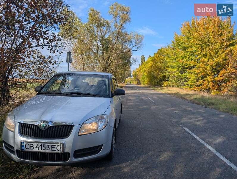Хэтчбек Skoda Fabia 2008 в 