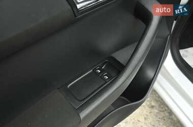 Універсал Skoda Fabia 2015 в  фото 13 Універсал Skoda Fabia 2015 в