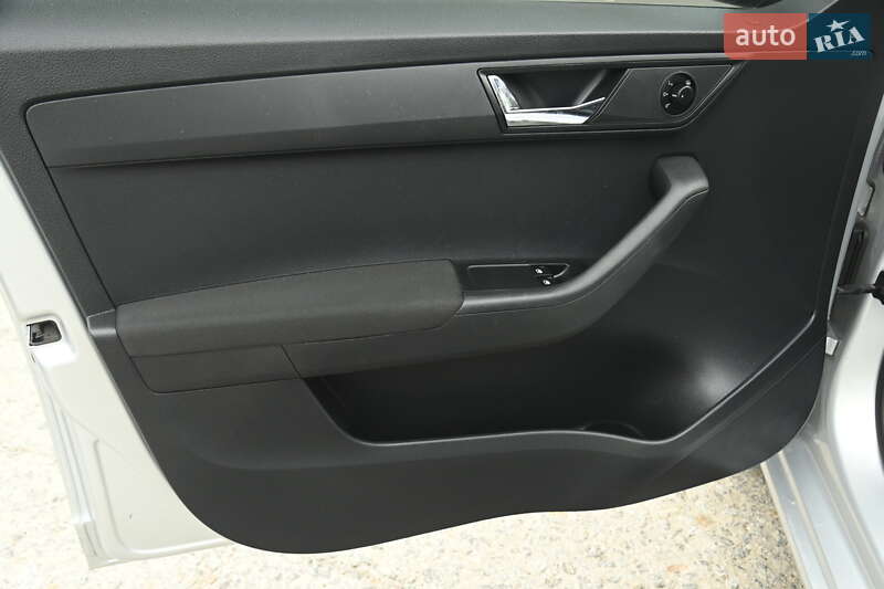 Универсал Skoda Fabia 2015 в Бердичеве фото 12 Универсал Skoda Fabia 2015 в Бердичеве