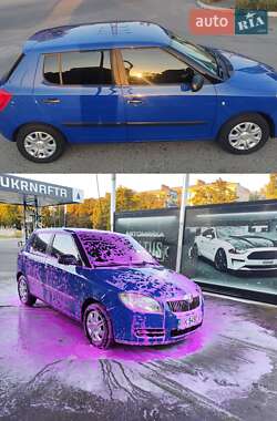 Хэтчбек Skoda Fabia 2007 в 