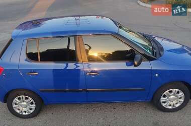 Хэтчбек Skoda Fabia 2007 в 