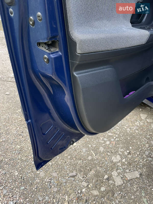 Хэтчбек Skoda Fabia 2011 в Желтых Водах фото 27 Хэтчбек Skoda Fabia 2011 в Желтых Водах