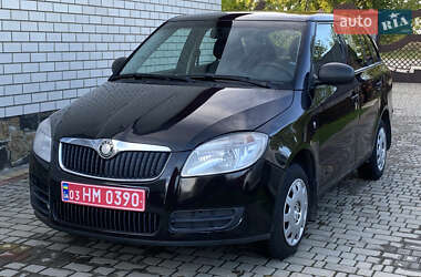 Универсал Skoda Fabia 2009 в Луцке