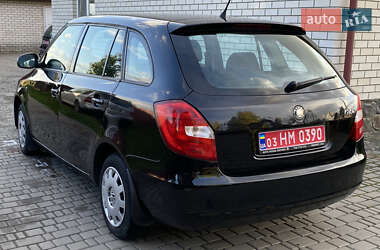 Универсал Skoda Fabia 2009 в  фото 9 Универсал Skoda Fabia 2009 в