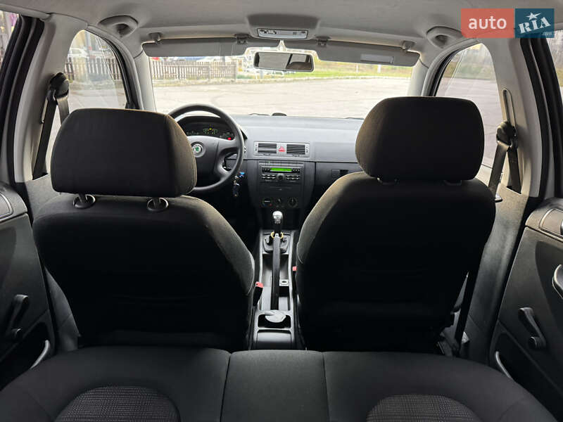 Хетчбек Skoda Fabia 2006 в Харкові