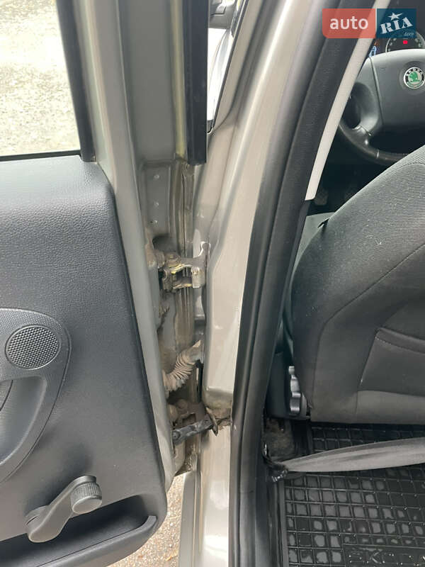 Універсал Skoda Fabia 2008 в Хоролі фото 21 Універсал Skoda Fabia 2008 в Хоролі