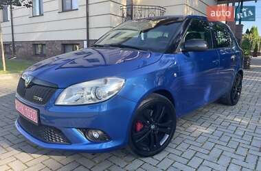 Хетчбек Skoda Fabia 2011 в Золочеві