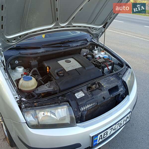 Хэтчбек Skoda Fabia 2006 в Виннице