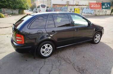 Универсал Skoda Fabia 2004 в Виннице Универсал Skoda Fabia 2004 в Виннице