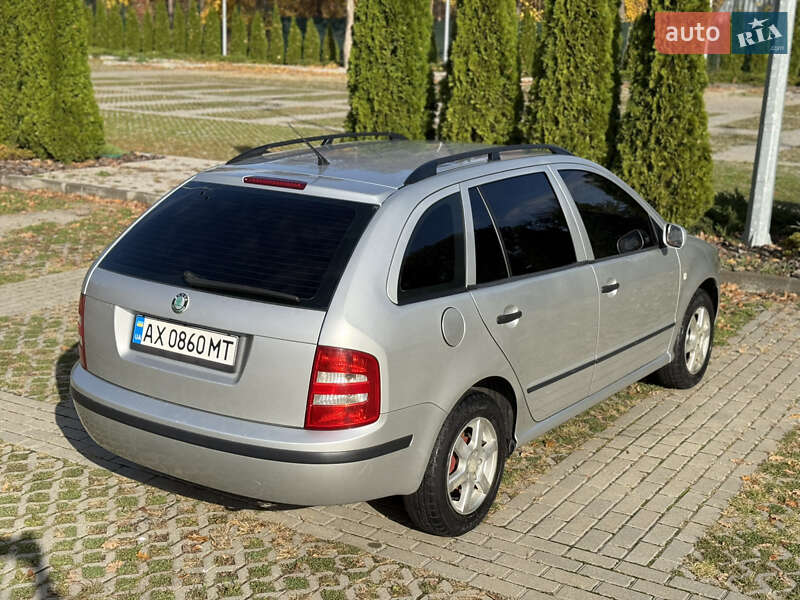 Универсал Skoda Fabia 2004 в Харькове