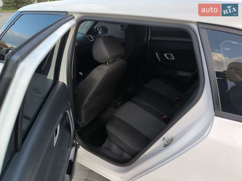 Універсал Skoda Fabia 2008 в Ужгороді