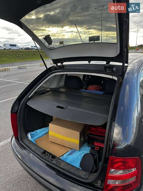 Универсал Skoda Fabia 2002 в Львове фото 12 Универсал Skoda Fabia 2002 в Львове